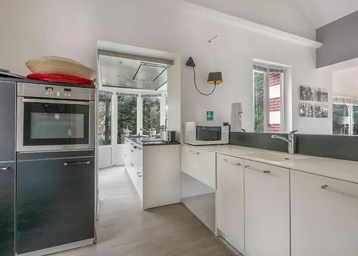 Balneaire Pour 8 - 75m De La Pornichet