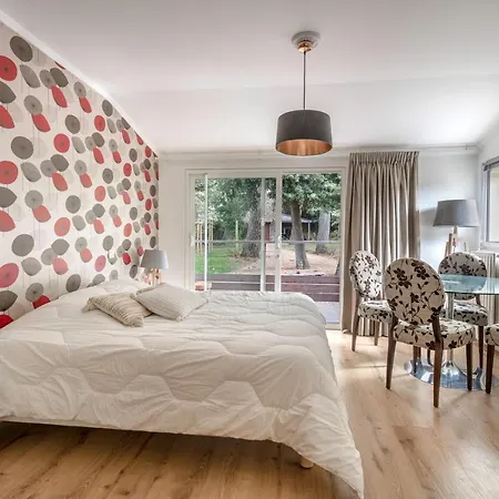 Balneaire Pour 8 - 75m De La Holiday home *