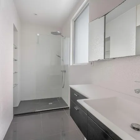 Balneaire Pour 8 - 75m De La * Pornichet