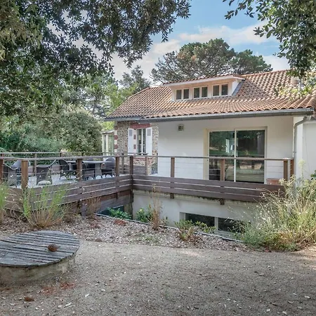 Balneaire Pour 8 - 75m De La Pornichet